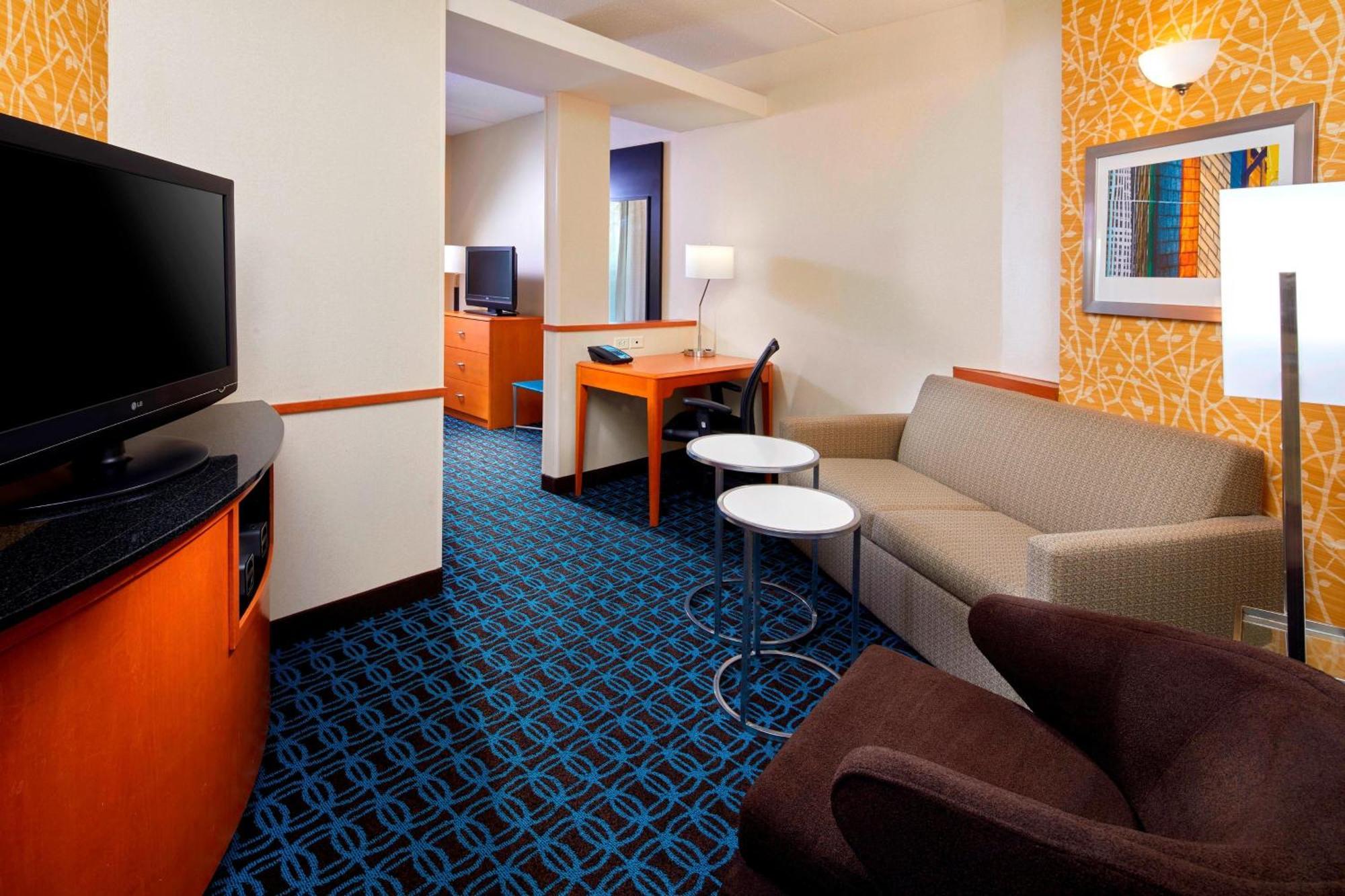 Fairfield Inn & Suites By Marriott Cumberland Esterno foto