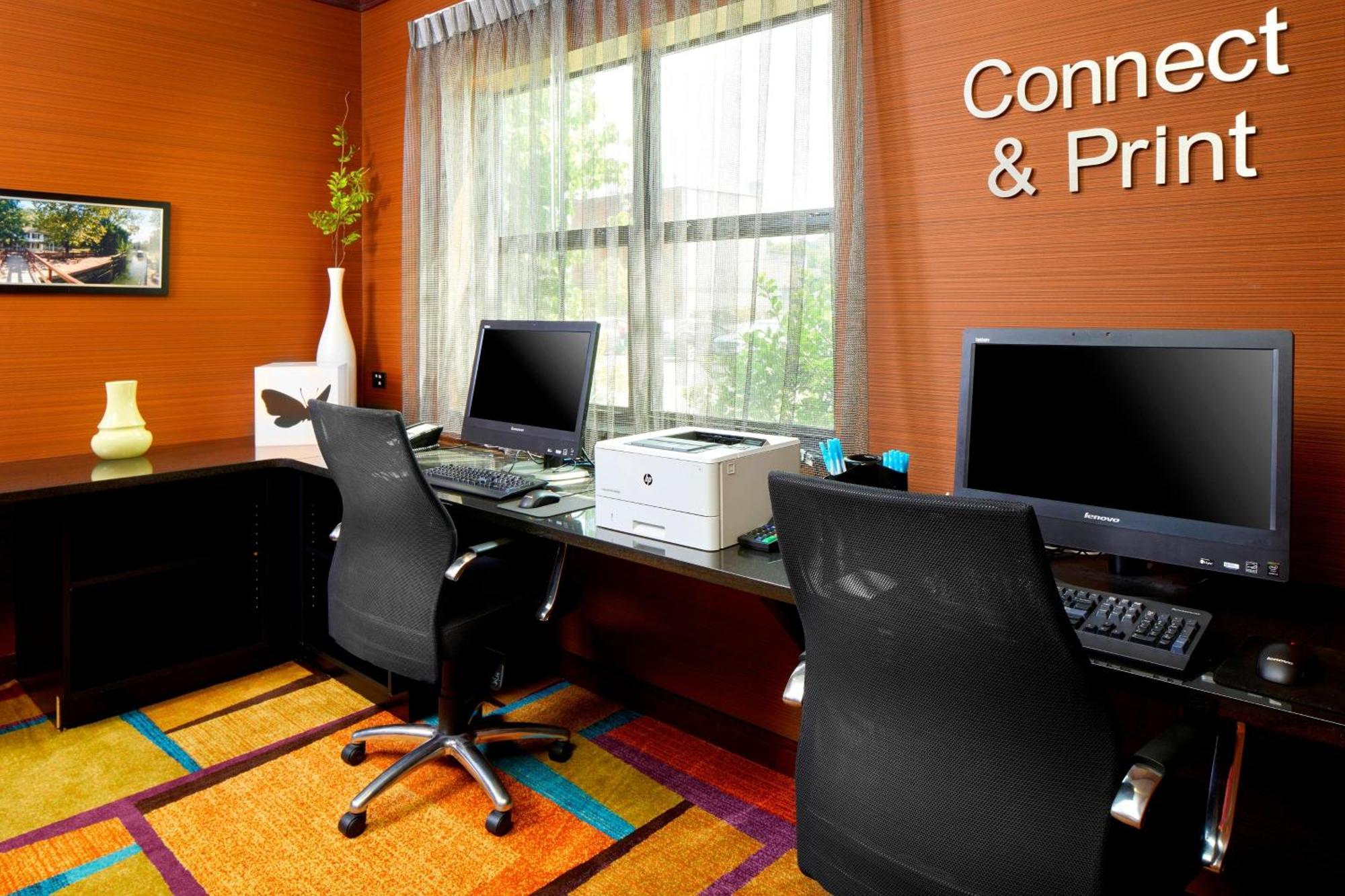 Fairfield Inn & Suites By Marriott Cumberland Esterno foto
