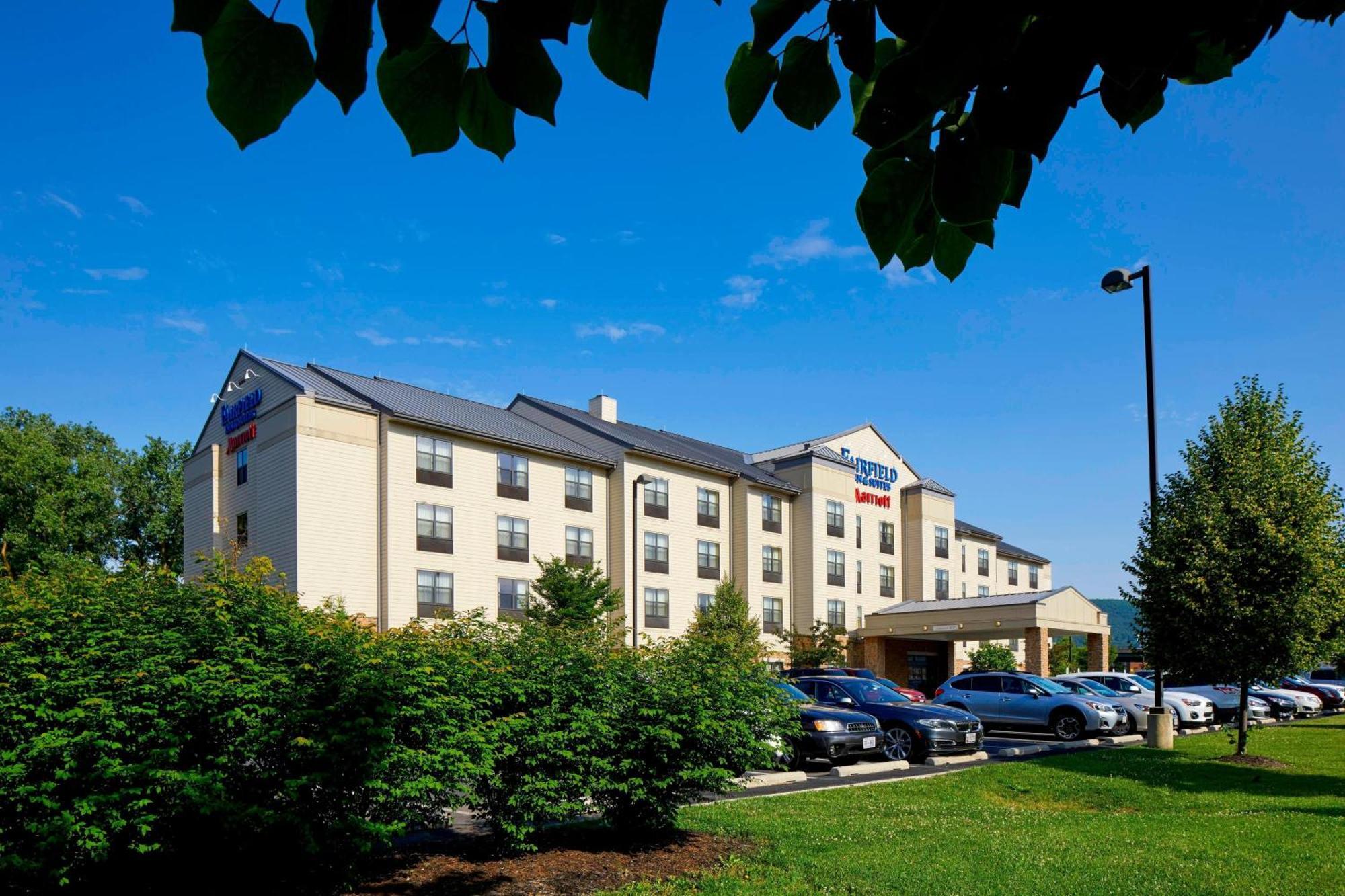 Fairfield Inn & Suites By Marriott Cumberland Esterno foto