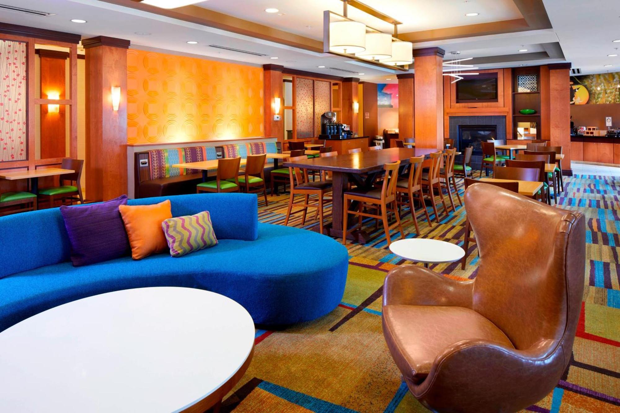 Fairfield Inn & Suites By Marriott Cumberland Esterno foto
