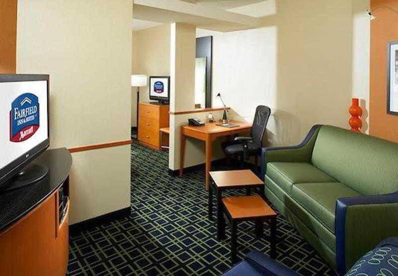 Fairfield Inn & Suites By Marriott Cumberland Esterno foto
