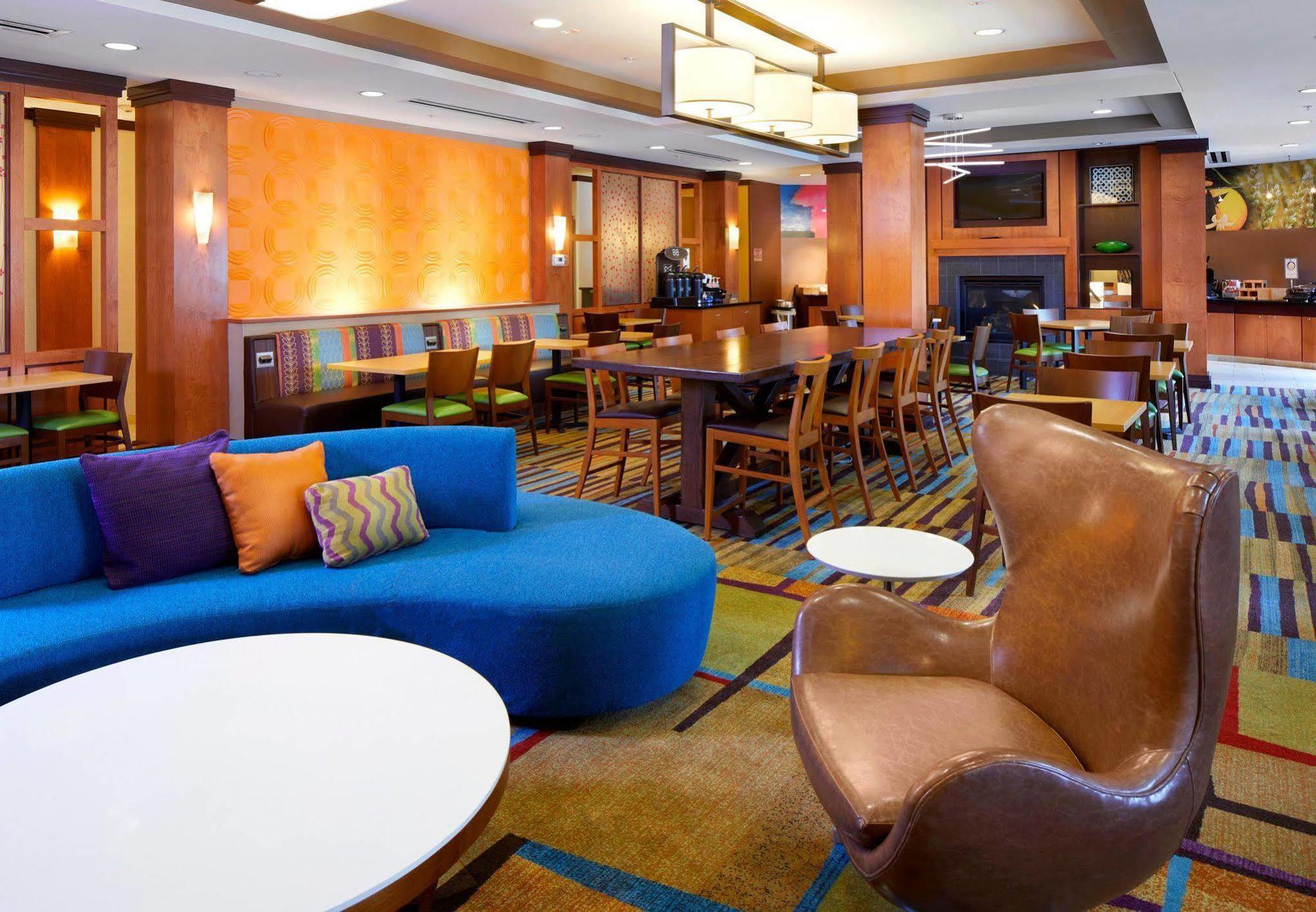 Fairfield Inn & Suites By Marriott Cumberland Esterno foto